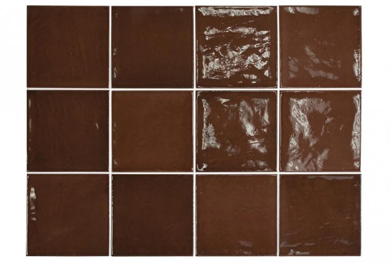 Village Walnut Brown Gloss 13,2x13,2