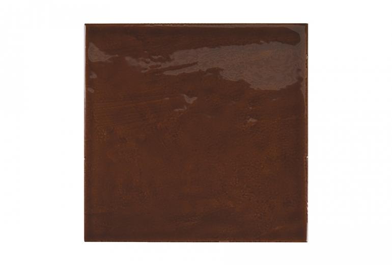 Village Walnut Brown Gloss 13,2x13,2