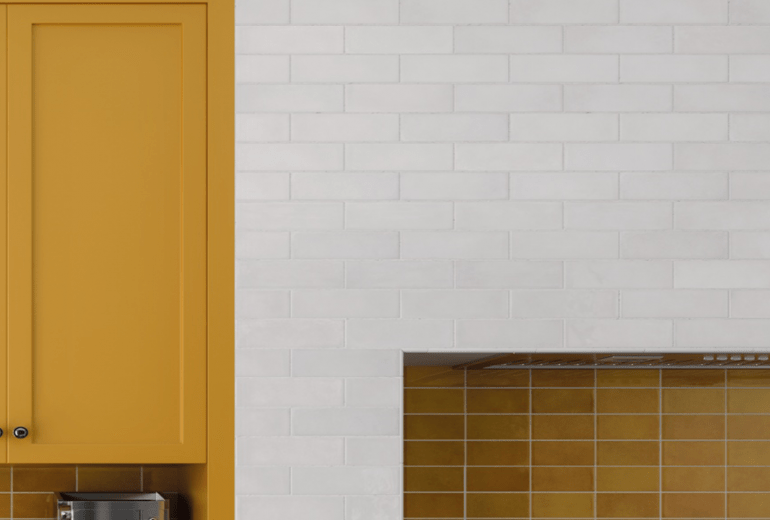 Village White Gloss 6,5x20
