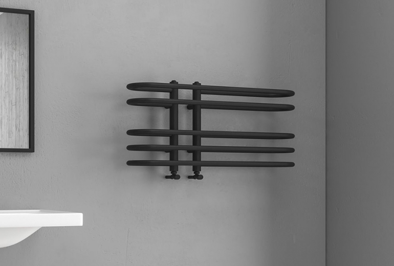 Radijator Dora 70x40 Nero