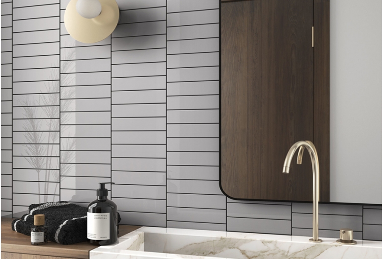 Costa Nova Grey Gloss 5x20