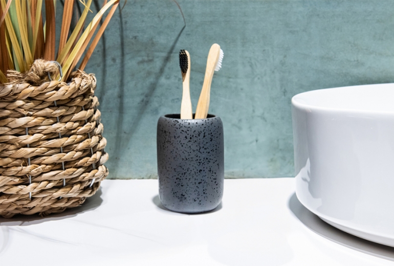 Čaša za zubne četkice Hades