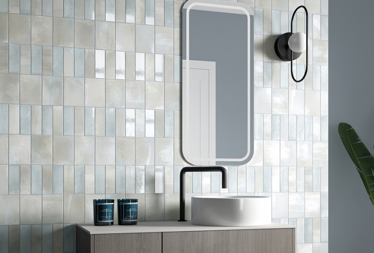 Miyako Blue Moon Gloss 5x15