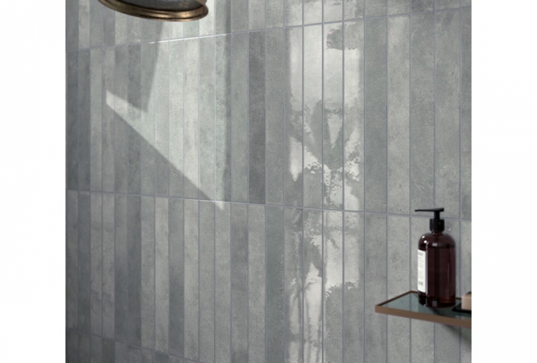 Verticale Moody Blue Gloss 5x40