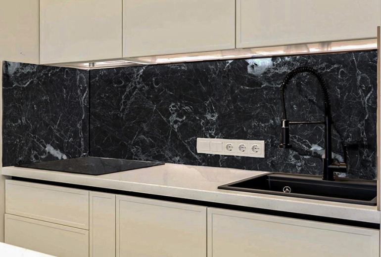 Panel Mramor Black 122x244